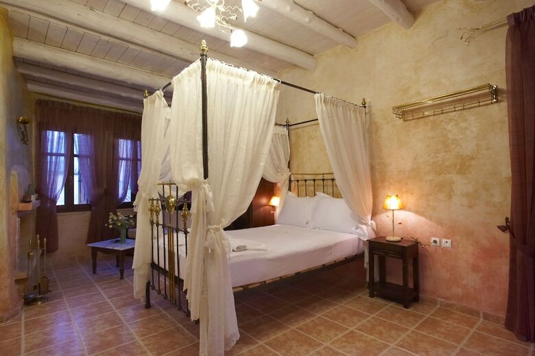 Apartamentos Odos Oneiron