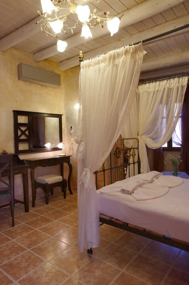 Apartamentos Odos Oneiron