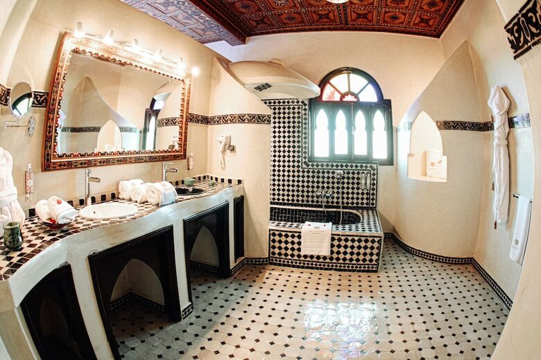 Hotel Oz Palace