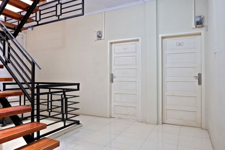 Hostal Oyo 2315 Arun Home