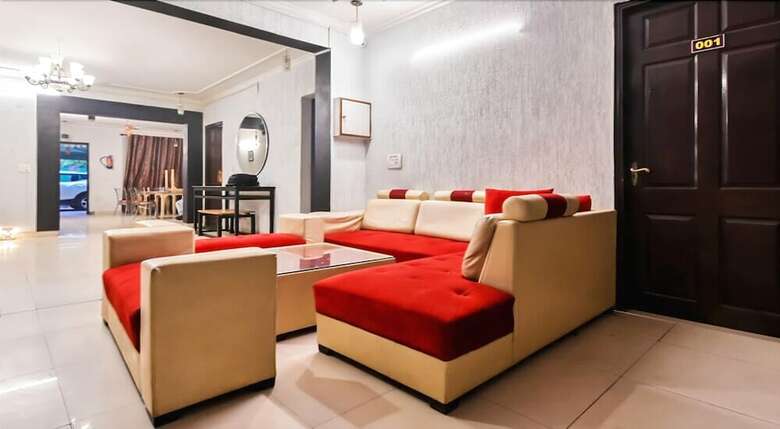 Hotel Hello Stay Green
