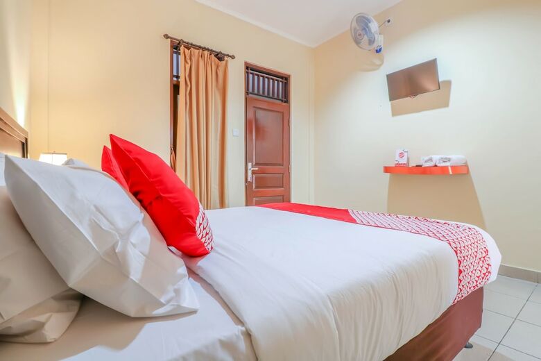 Hotel Oyo 2280 Wisma Guntur II