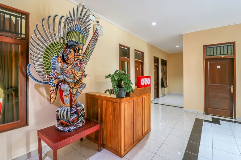 Hotel Oyo 2280 Wisma Guntur II