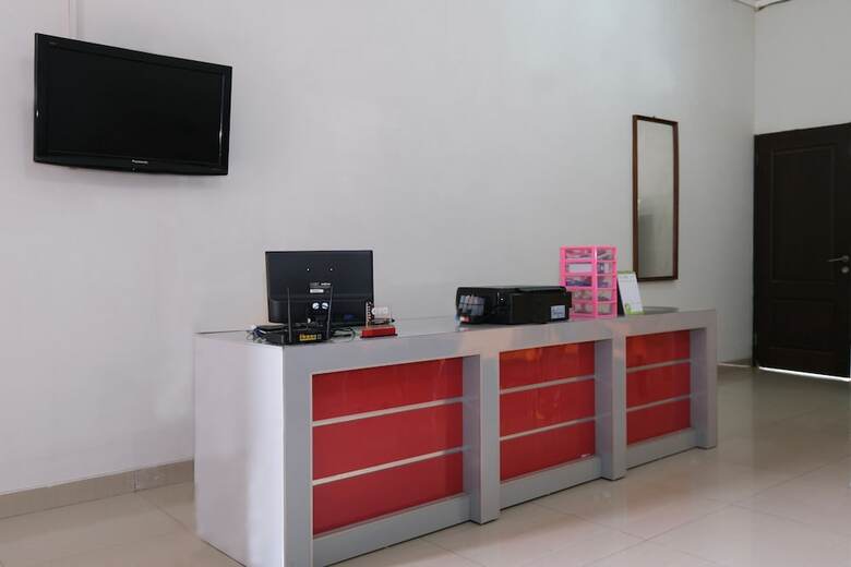 Hotel Oyo 2231 D'kost