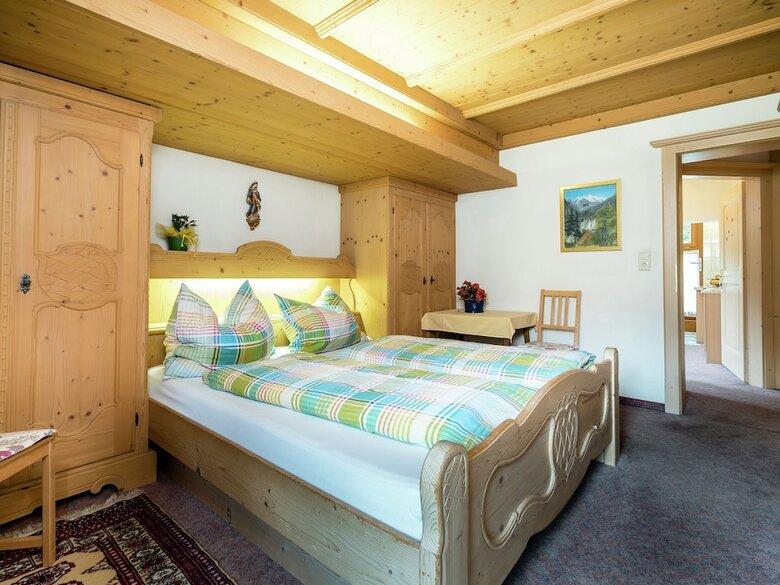 Charming Apartment In Saalbach-hinterglemm With Barbecue