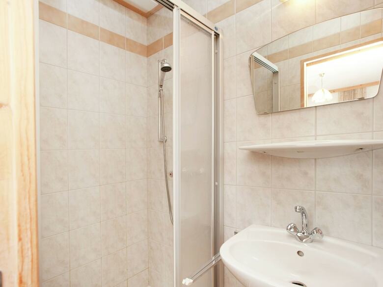 Beautiful Apartment In Uttendorf With Mountain View