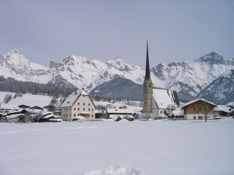Beautiful Apartment In Uttendorf With Mountain View