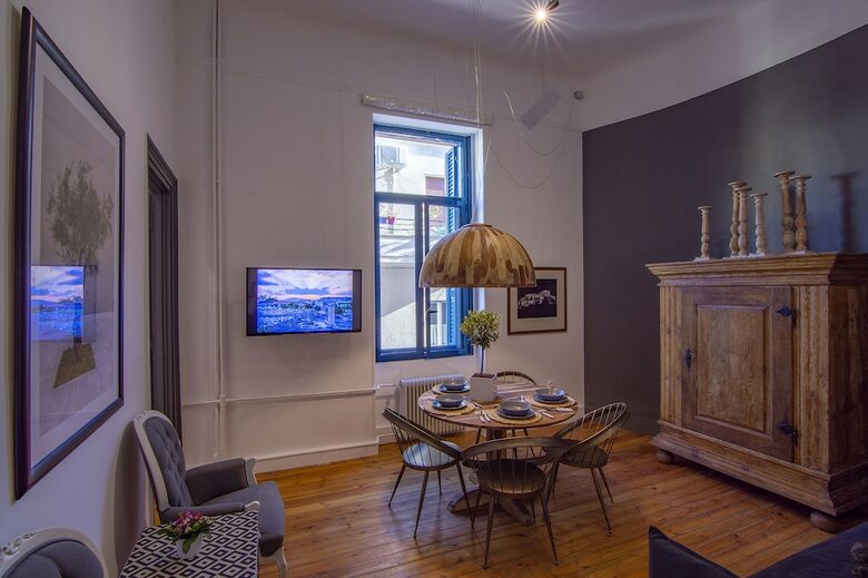 Hotel Art Pantheon Suites In Plaka