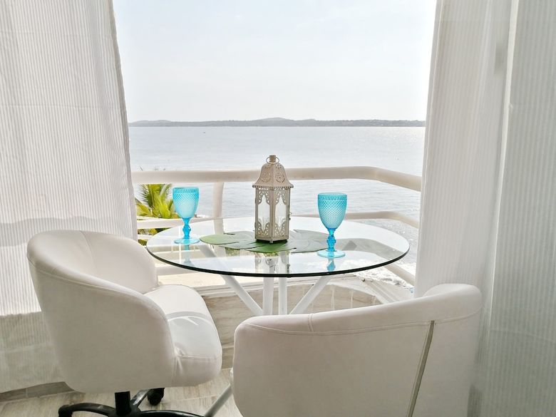 Apartamento Oceanfront Salida A La Playa