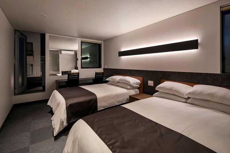 Hotel Sousekian