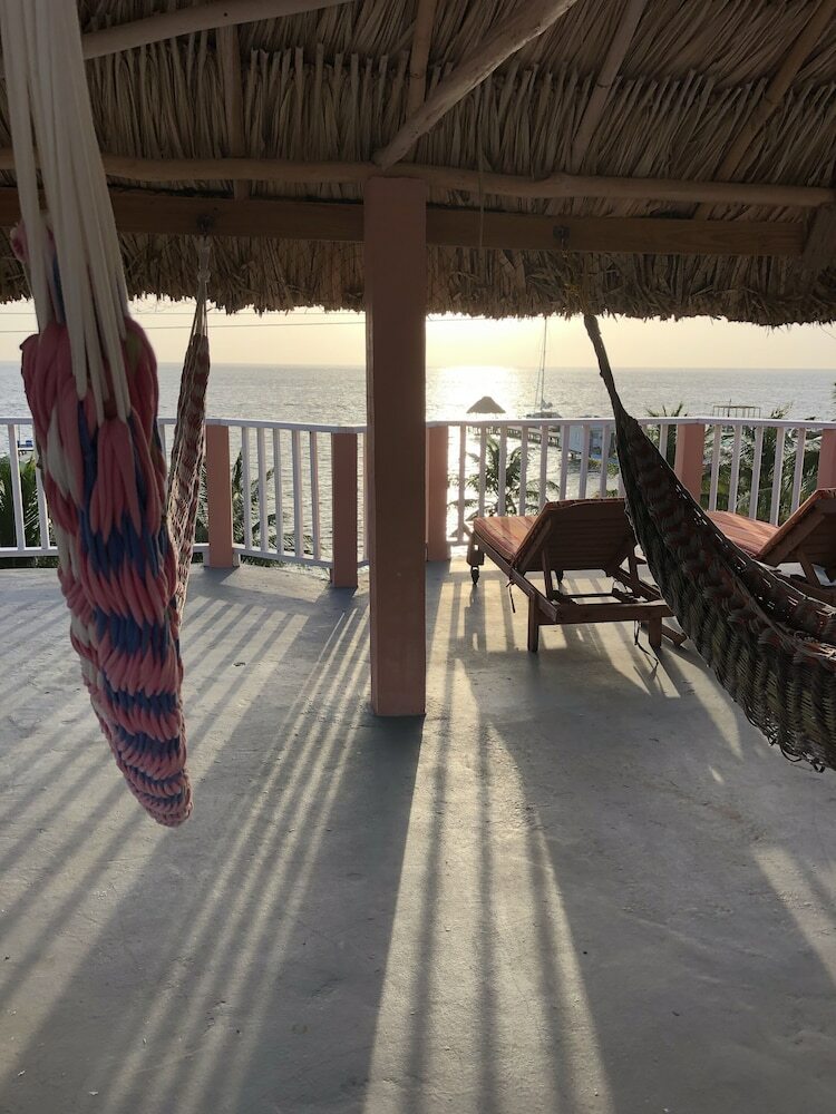 Apartamentos Caye Caulker Condos