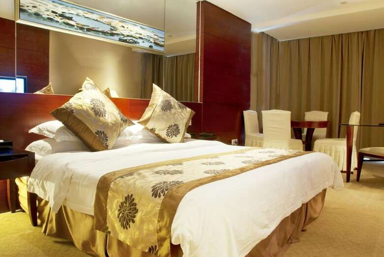 Garden Hotel