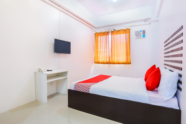 Hotel Oyo 505 Jardin Suites