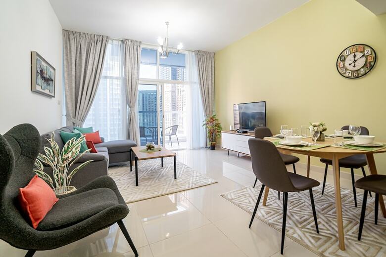Apartamento Luton Vacation Homes Continental Tower