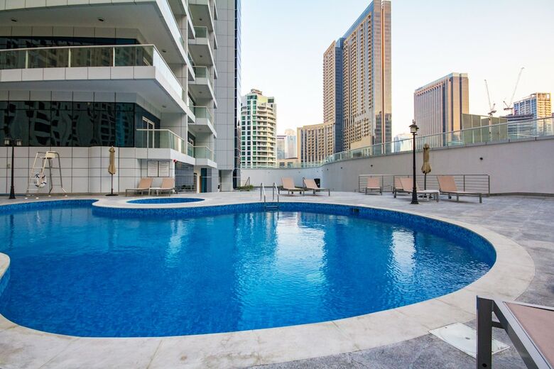 Apartamento Luton Vacation Homes Continental Tower
