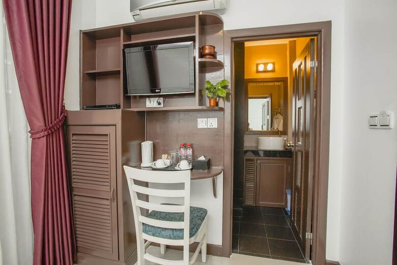 King Grand Boutique Hotel
