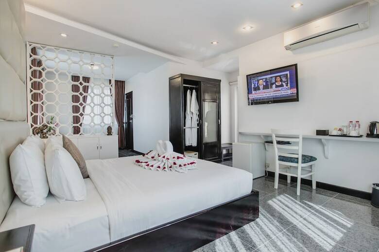 King Grand Boutique Hotel