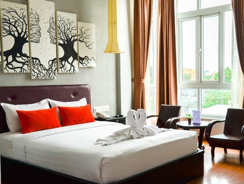 King Grand Boutique Hotel