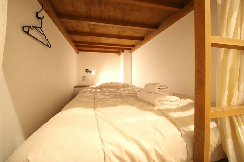 Hostal The Next Door - Hostel