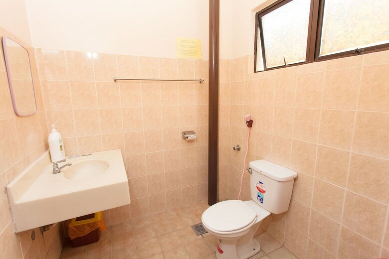 Desa Inn Hotel