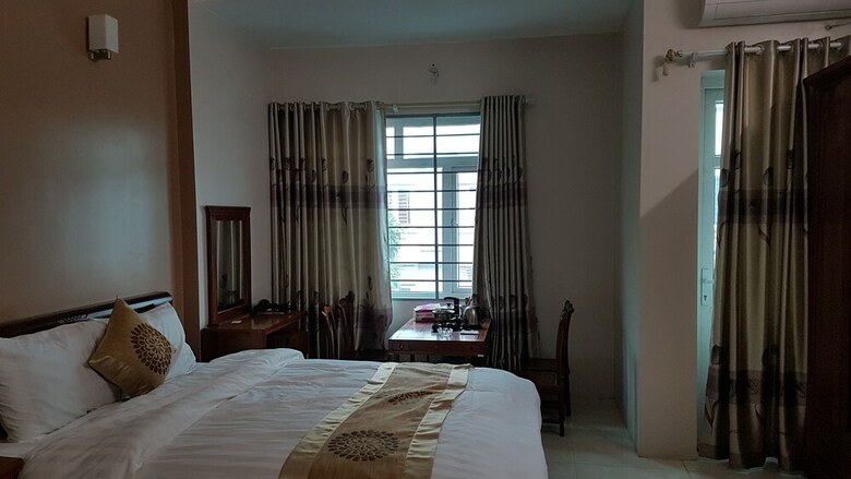 Oyo 756 Love Hotel