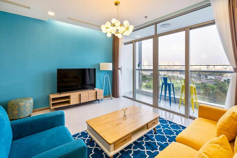 Stephen's Riverside Apartments