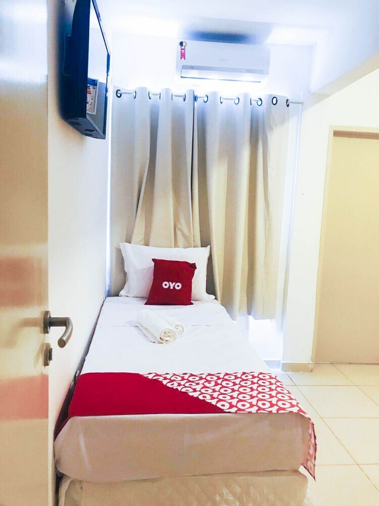 Oyo Hotel Malibu