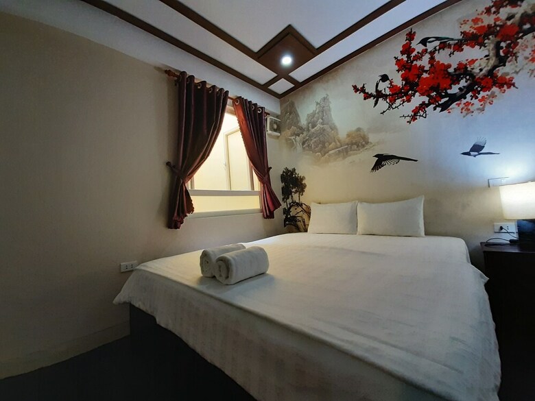Goplus Hotel Apartment