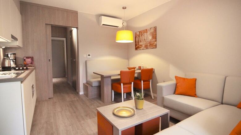Hotel Holiday Suites Houthalen-helchteren