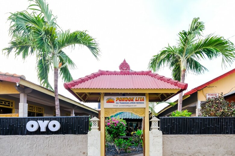 Hostal Oyo 2292 Pondok Lita