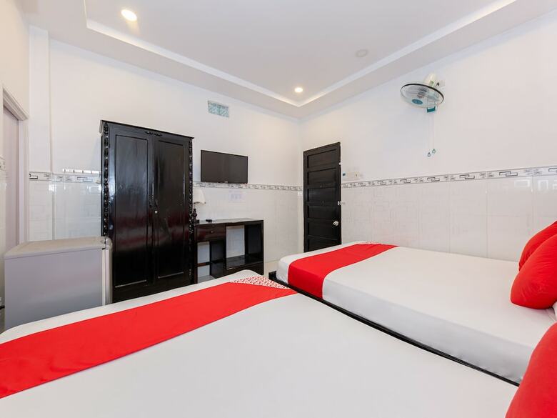 Oyo 828 Hoa Giay Hotel