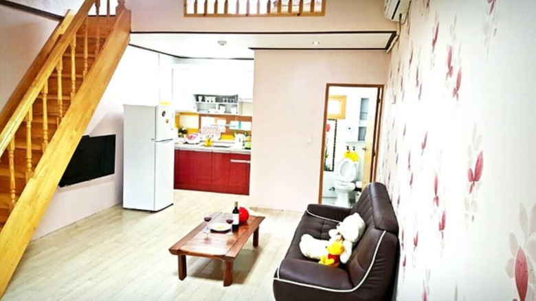 Hill Of Wind Pension