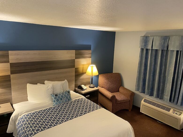 Posada Garnett Hotel & Rv Park