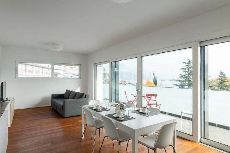 Apartamentos Brissago Vista Lago 1