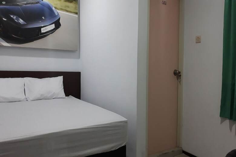 Hostal Oyo 2504 Karangasem Residence