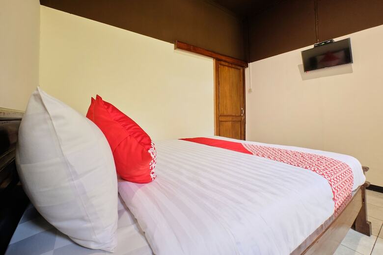 Hostal Oyo 2519 Mayang Garini