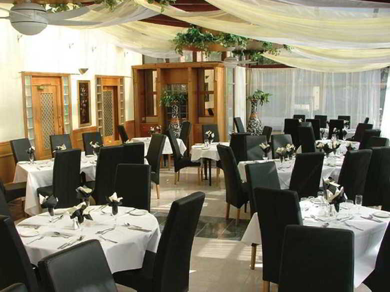 Ravensdene Lodge Hotel