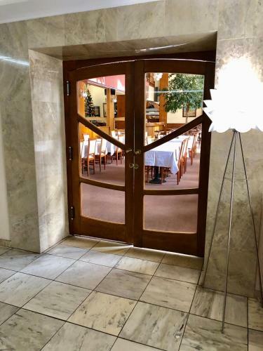 Hotel & Penzi�n Grand Matej