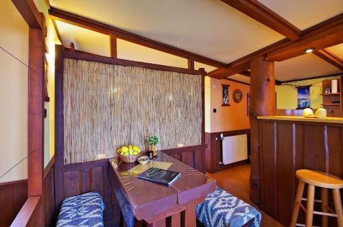 Apartamento Yellow Paradise House