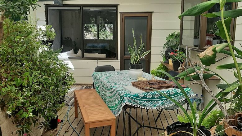 Hotel Madhuban - Waterfront In Whangaroa