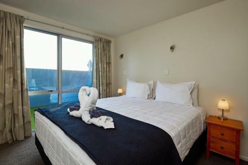 Waves Luxury Apartments