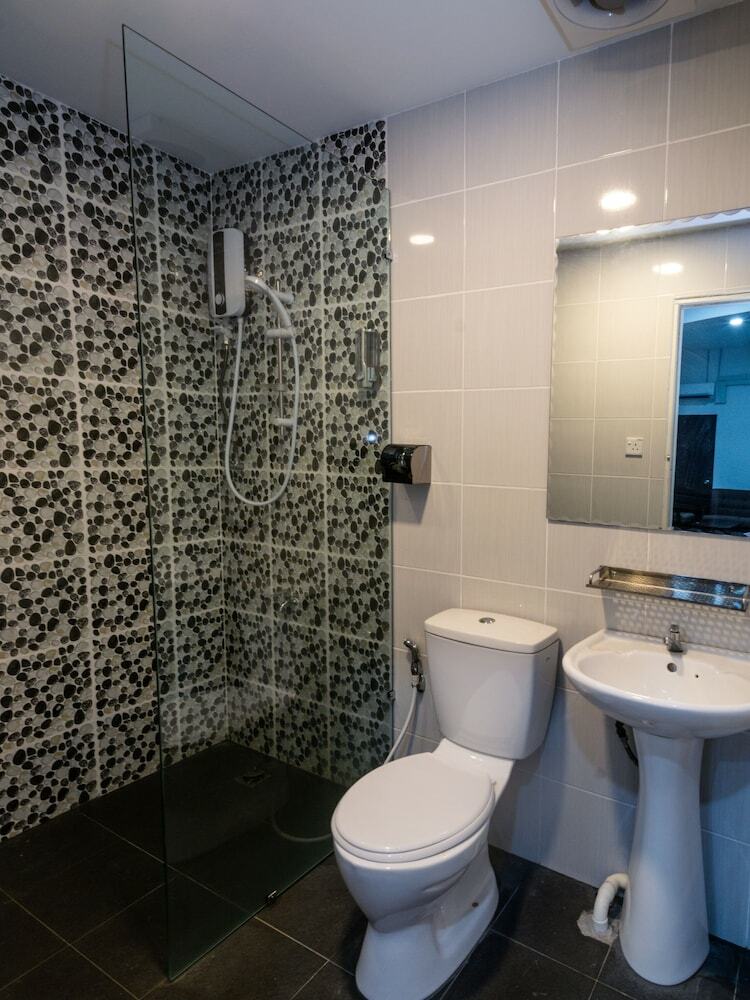 Hotel Oyo 89840 69 Room 4 Stay