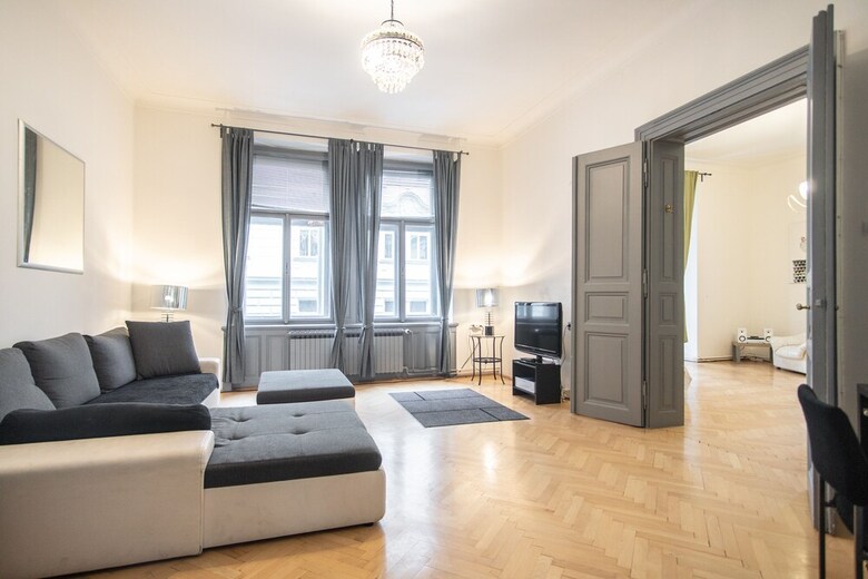 Huge Apartment Just Around The Corner Of Wenceslas Square