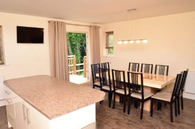 Cotswolds Valleys Accommodation-stony Hs