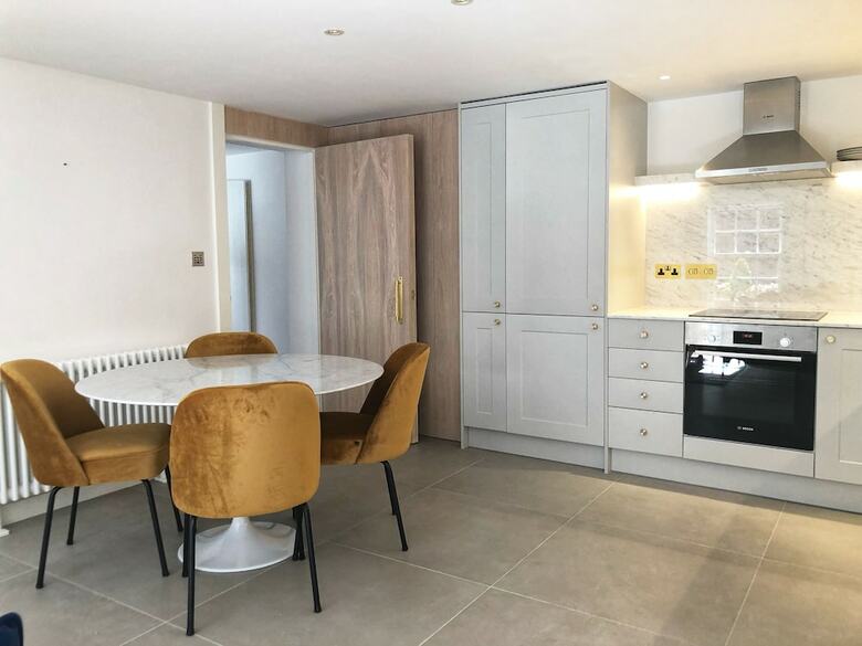 Luxurious Elegant Apartment Camden