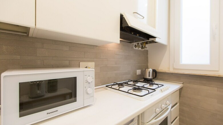 Apartamento Rental In Rome Giulia Atmosphere