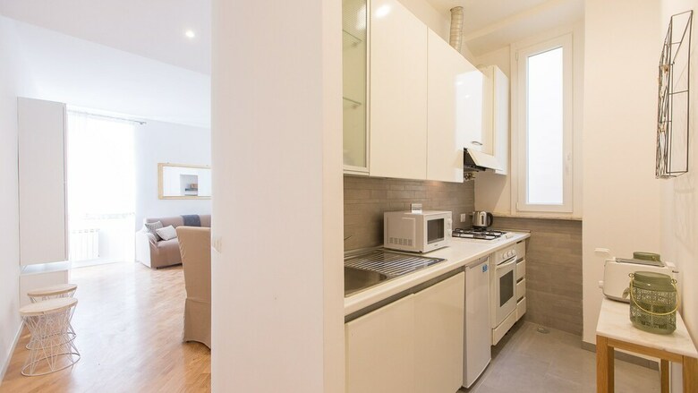 Apartamento Rental In Rome Giulia Atmosphere