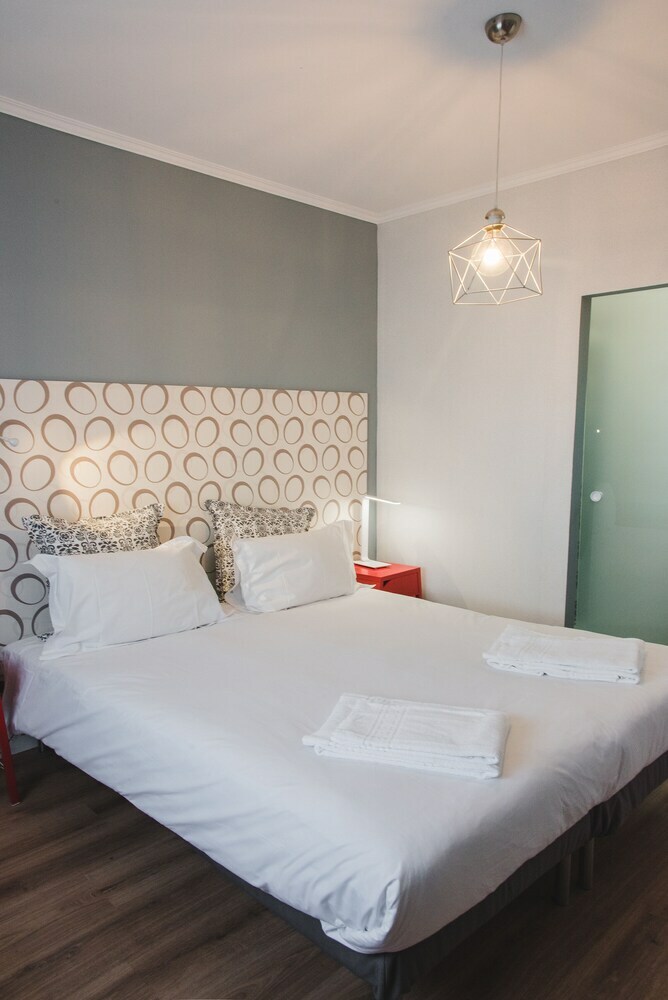 Lagos Uptown Bed & Breakfast