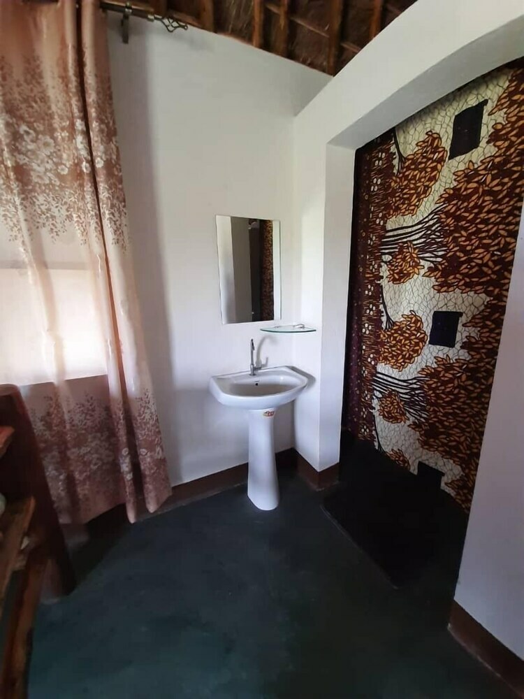 Posada Tangi Safaris Lodge
