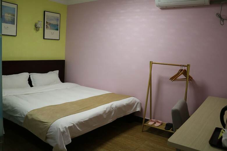 Yi Su Hotel Disneyland Pudong Airport